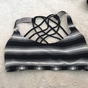 Lululemon sports bra